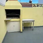Casa En Mar Del Plata A Dos Cuadras Del Mar Con Cochera Privada