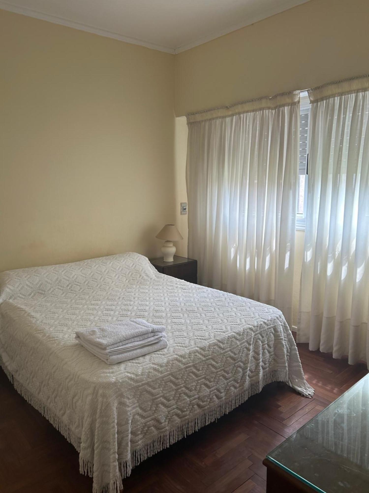Casa En A Dos Cuadras Del Mar Con Cochera Privada Сasa de vacaciones Mar del Plata